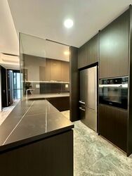 Hyll On Holland (D10), Condominium #465938361